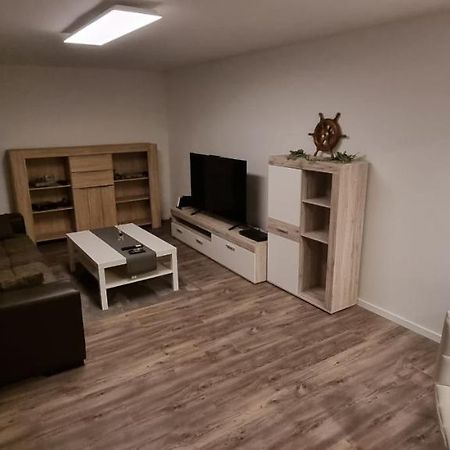 3 Zimmer Ferienwohnung In Jever Eksteriør billede